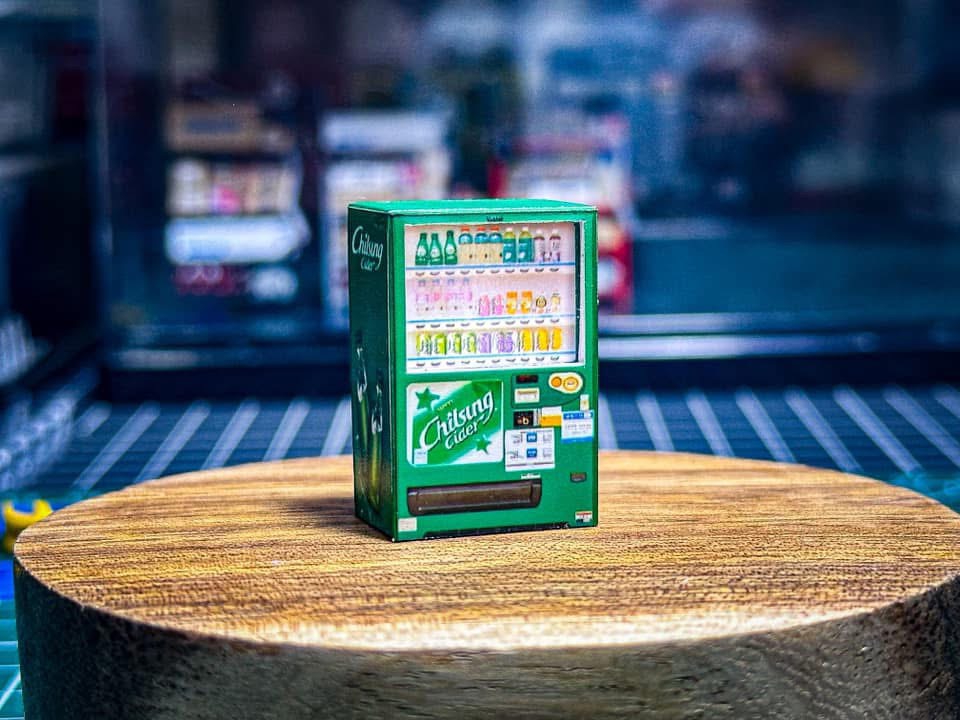 Automatic water dispenser